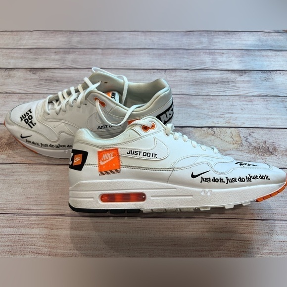 Nike Airmax 1 Just Do It Pack White Men’s Size 11 Air Max 1 EUC - Picture 1 of 7